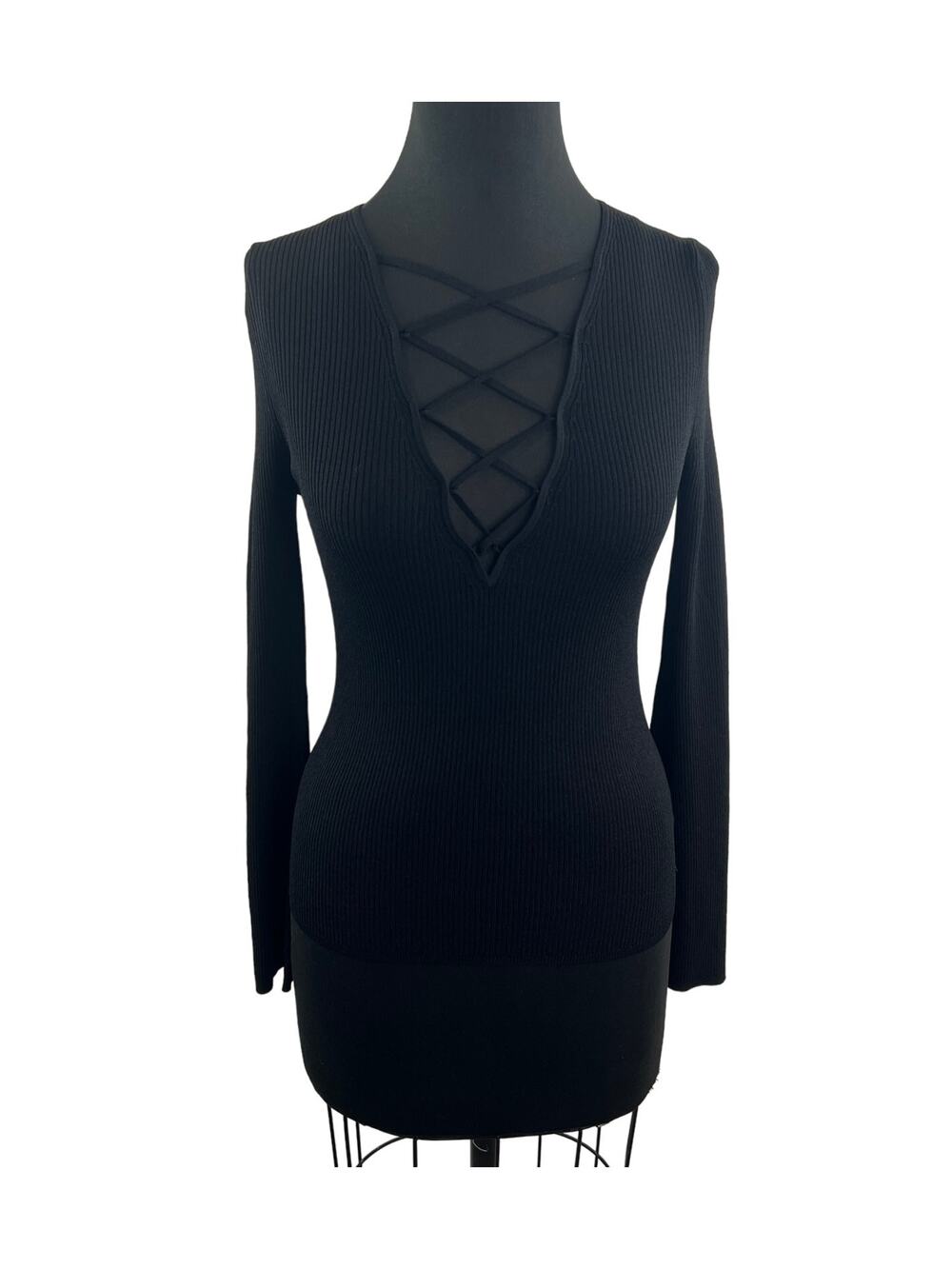 Rocky Barnes x 360 Cashmere Black Sweater Plunging Neck Pullover Size Medium M